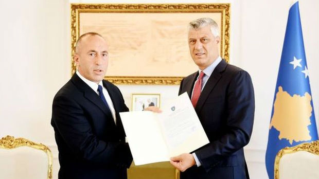 Tači predao mandat za sastav vlade Ramušu Haradinaju