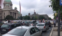 Taksisti blokirali deo saobraćajnica u centru Beogradu