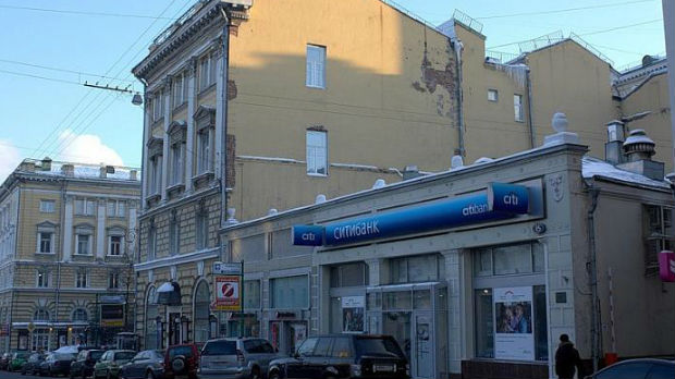 Predao se čovek koji je držao taoce u banci u Moskvi
