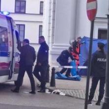 Talas nasilja na fakultetu: Napadač sa sekirom ubio jednu osobu, drugu ranio (FOTO)