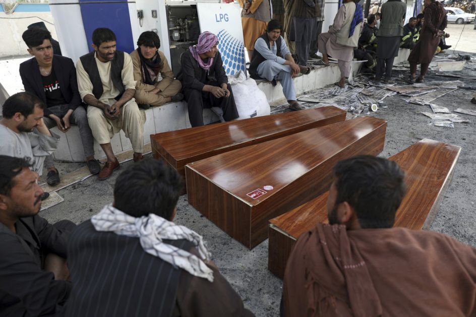Talibani napali vojnu stanicu, najmanje sedam žrvata