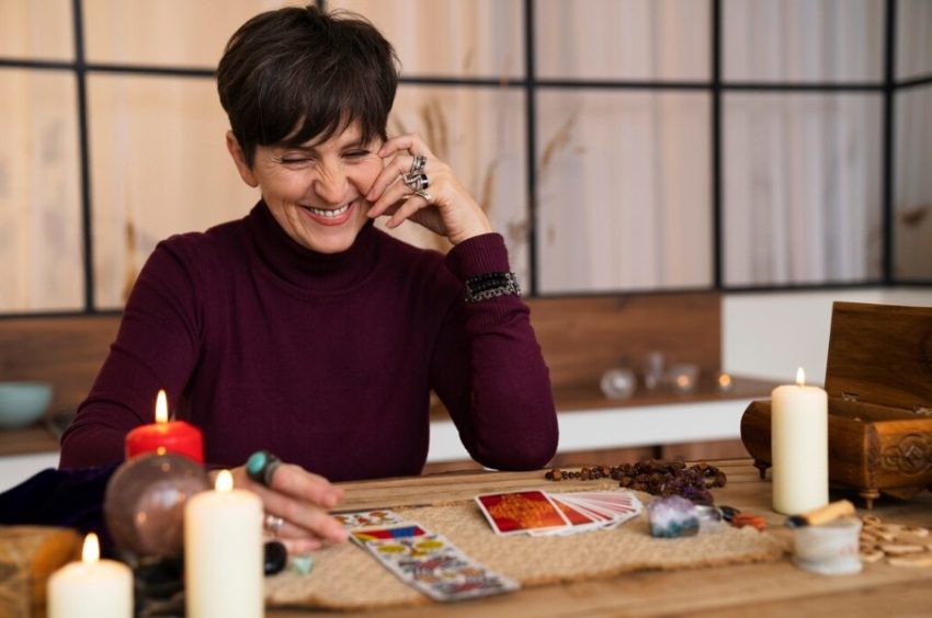 Tarot horoskop za avgust 2025: Blizanci pretvaraju u zlato sve što dotaknu, Vagi se sve što deli vraća višestruko