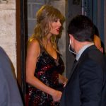 Taylor Swift se krila od fotografa na premijeri filma sopstvenog dečka