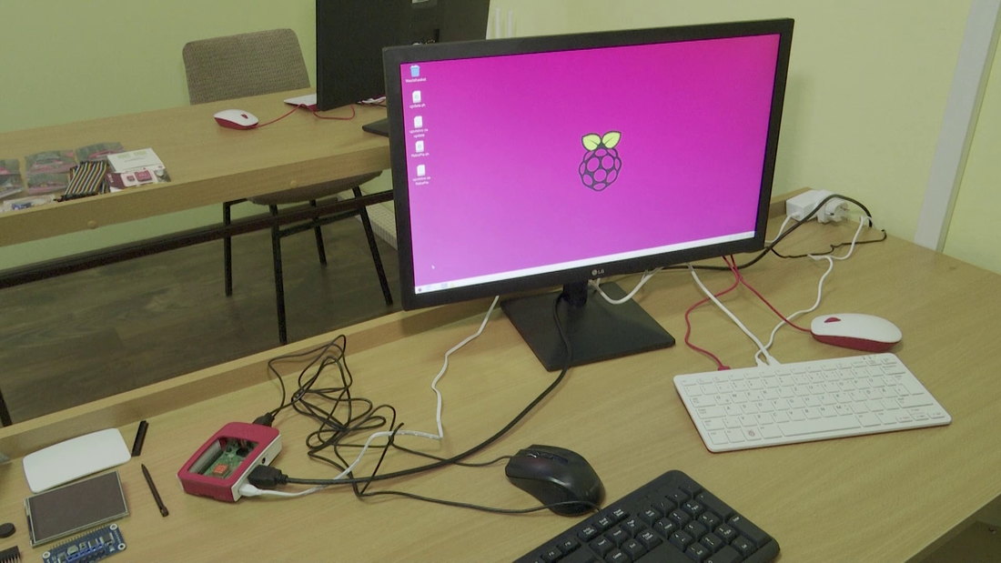 Tehnička škola Ivan Sarić iz Subotice obezbedila 11 Raspberry Pi računara