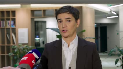 Tek posle prvog sastanka u Skupštini obišli  su izložbu