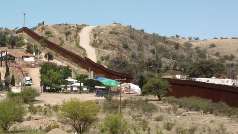 Teksas i Arizona šalju gardiste na granicu s Meksikom