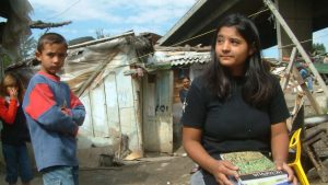 Telenor fondacija obezbedila nastavna sredstva kao pomoć romskoj deci