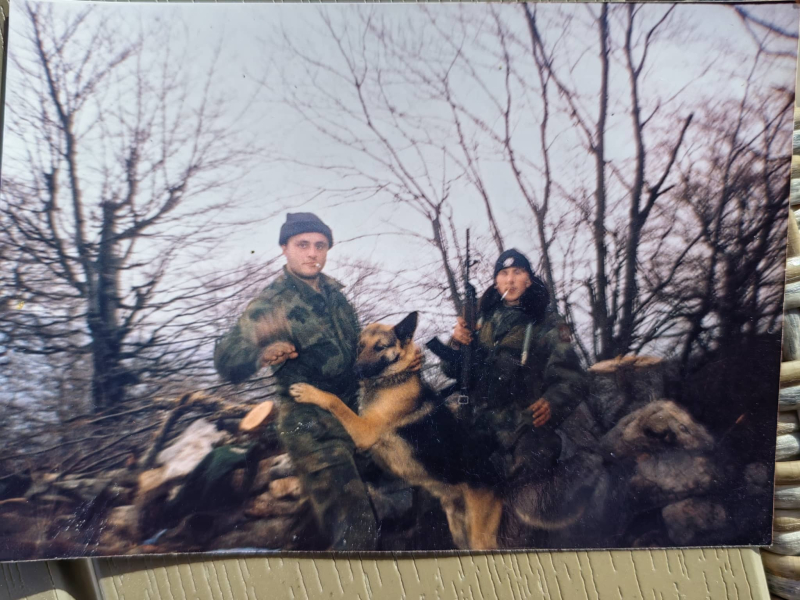 Telom se bacio na Gafa da ga zaštiti: Vojnik Boban poginuo od NATO bombe spasavajući psa graničara (FOTO) 