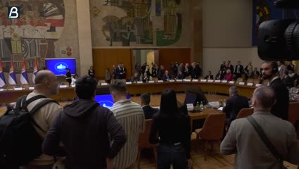 Tematska sednica Vlade Srbije završena usvajanjem zaključka koji je predložio Vučić