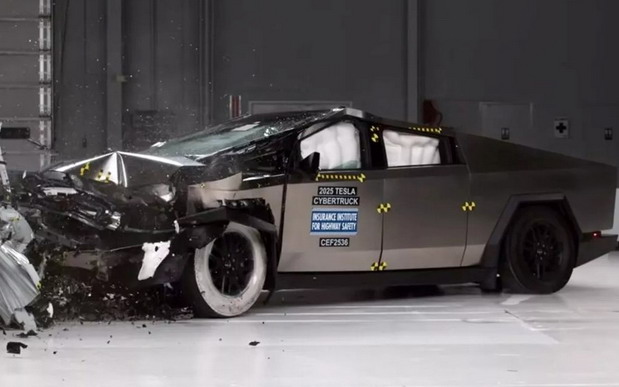 Tesla Cybertruck konačno položio crash test u SAD-u