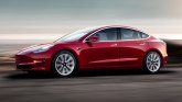Tesla Model 3 nastavlja da postavlja standarde