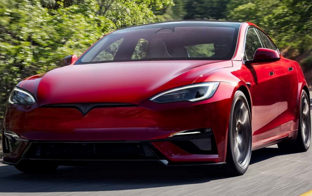 Tesla Model S i Model X sa nizom unapređenja
