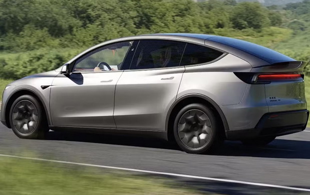 Tesla Model Y L sa šest sedišta