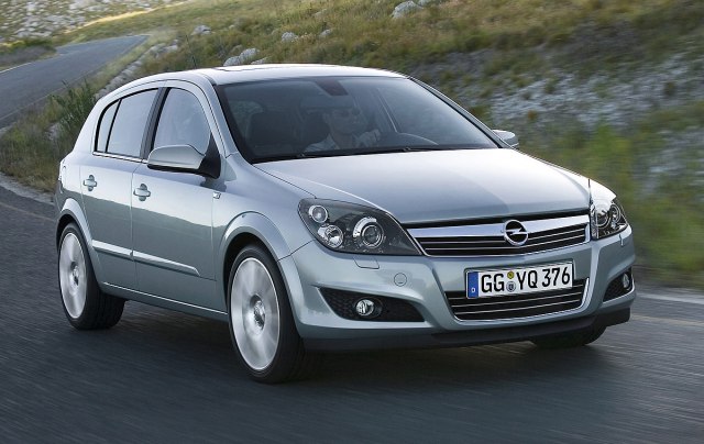 Test polovnjaka: Opel Astra H – može li da konkuriše Golfu? VIDEO