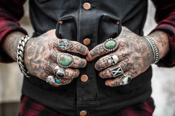 Tetovaže na ovim delovima tela mogu da vas koštaju posla i uspešne karijere