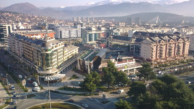 Težak položaj Srba u Crnoj Gori, ugrožena mnoga prava