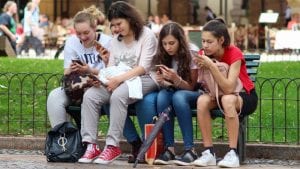 Tinejdžeri sve manje koriste Fejsbuk