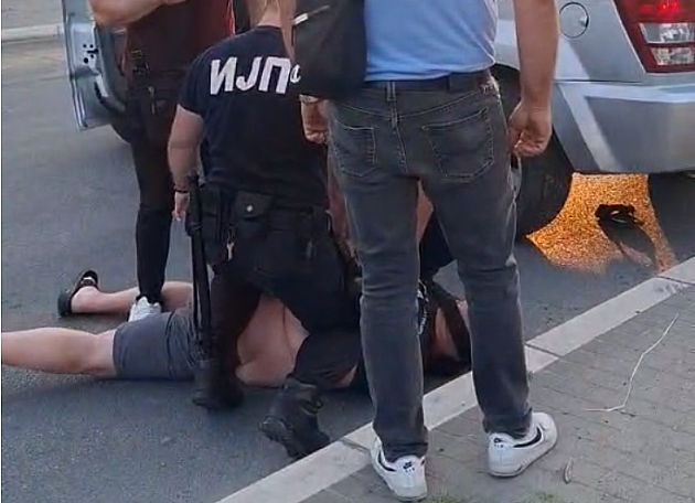 Tokom jučerašnje blokade, na raskrsnici kod GSP-a, incident, pa hapšenje