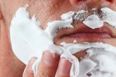 Toksične materije u peni za brijanje - 10 razloga zbog kojih ne bi trebalo da je koristite