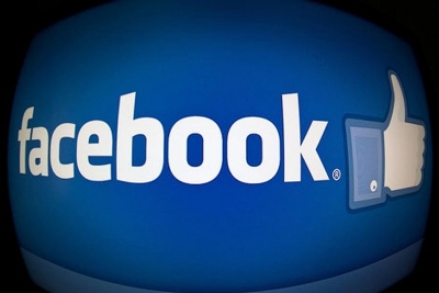 Tonu akcije Facebooka zbog ostavke suosnivača Instagrama