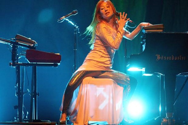 Tori Amos objavila prvi singl sa budućeg albuma