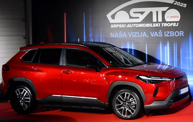Toyota Corolla Cross je automobil godine