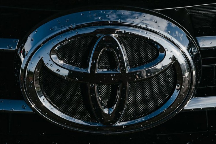 Toyota će prvi put od GM-a preuzeti prvo mjesto u prodaji automobila u SAD-u