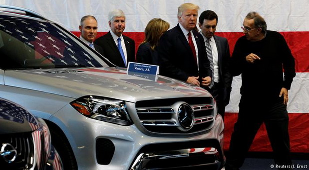 Tramp bi sledeće nedelje mogao da uvede carine na uvoz evropskih automobila