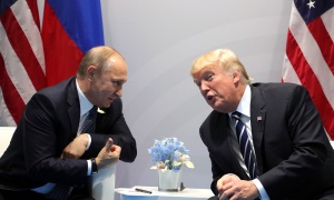 Tramp inicirao! Američki predsednik hitno razgovarao sa Putinom, uskoro se sastaju?