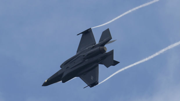 Tramp odobrio da se Poljskoj prodaju lovci F-35