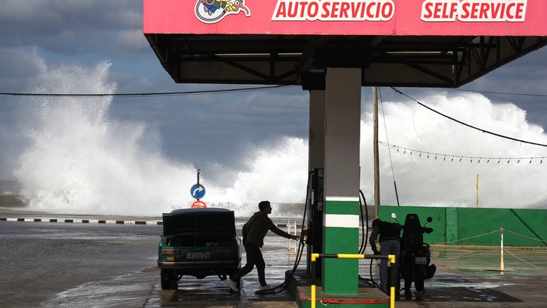 Tramp proglasio nacionalnu vanrednu situaciju zbog „kubanske pretnje“