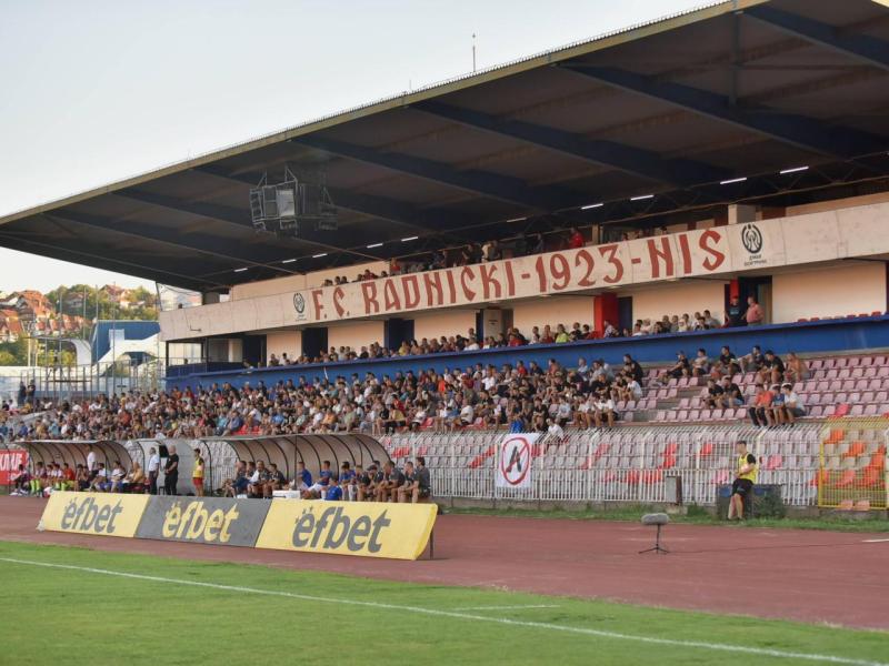 Trava i država: Milioni ulaganja i milion obećanja za srpske fudbalske arene