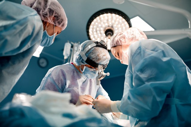 Treća smrt zbog retke gljivične infekcije na mozgu: Da li je kriva plastična hirurgija?