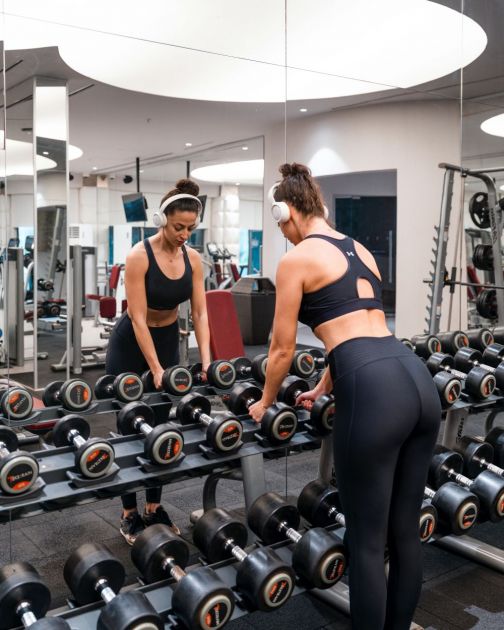 Trening snage ili izdržljivosti: Šta je najbolje za žene 35+?