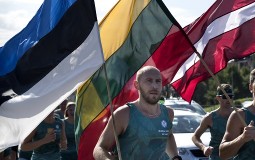 
					Tri baltičke zemlje obeležavaju 30. godišnjicu antisovjetskog protesta 
					
									