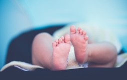 
					Tri dečaka rodjena u beogradskim porodilištima u prvom minutu 2017. 
					
									