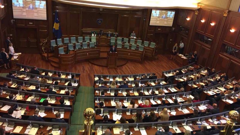 Tri meseca posle izbora konstituisan kosovski parlament