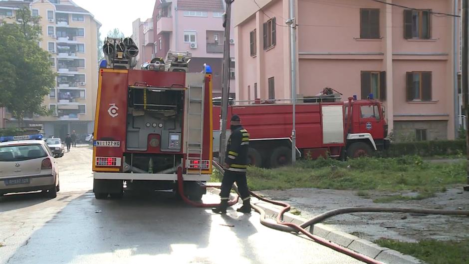 Tri osobe stradale u požaru u Pančevu, dvoje uhapšenih