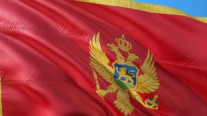 Troje uhapšeno zbog paljenja crnogorske zastave