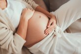 Trudnice strahuju od svakog udarca u stomak - koliko ovakve povrede štete bebi