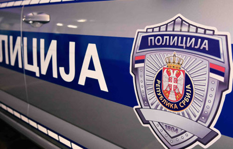 Tuča u Beogradu, policajac lakše povređen nožem