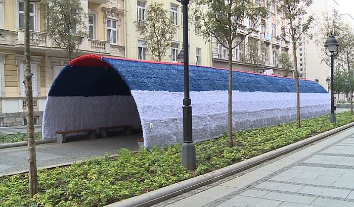  Tunel u bojama srpske zastave u centru Beograda deo novogodišnjeg paketa