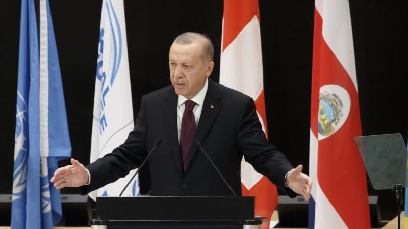 Turska bila prisiljena da interveniše u Siriji zbog nedovoljne pomoći izbeglicama