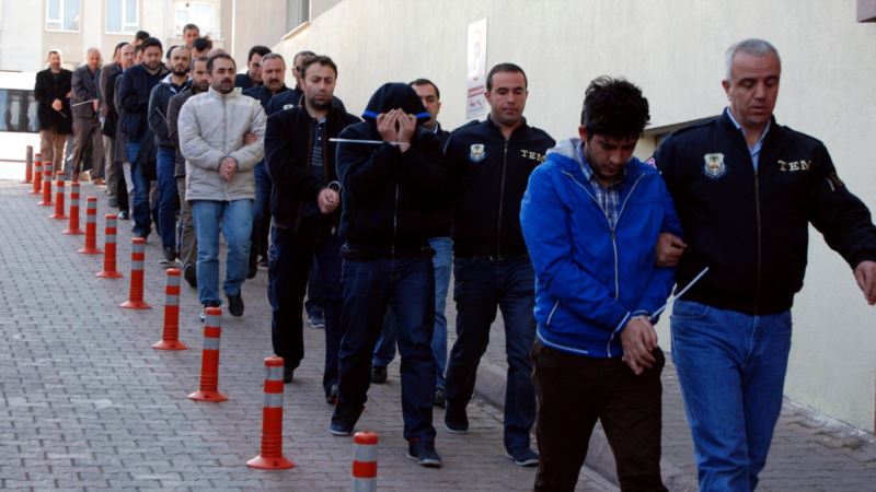 Turska izdala naloge za hapšenje 35 novinara 