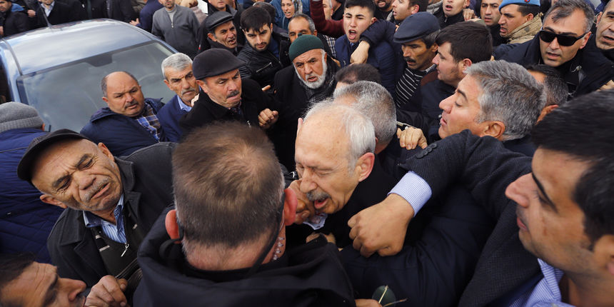 Turska uhitila devet osoba zbog napada na glavnog oporbenog čelnika