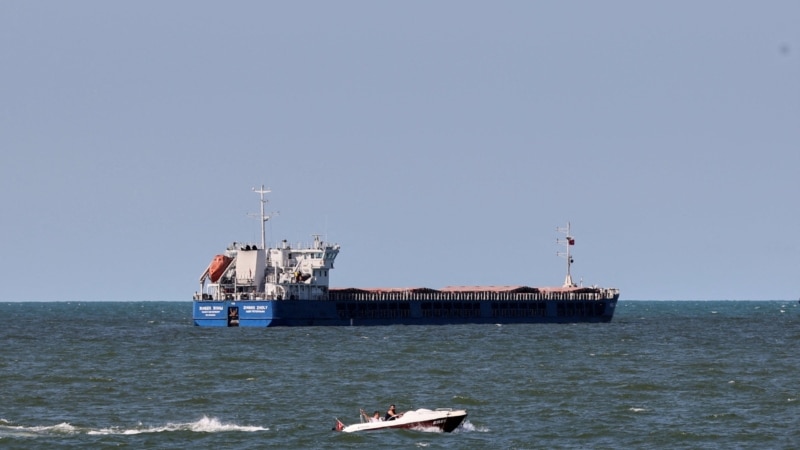 Turska zadržala ruski brod za koji se veruje da prevozi ukrajinsko žito, tvrdi Kijev