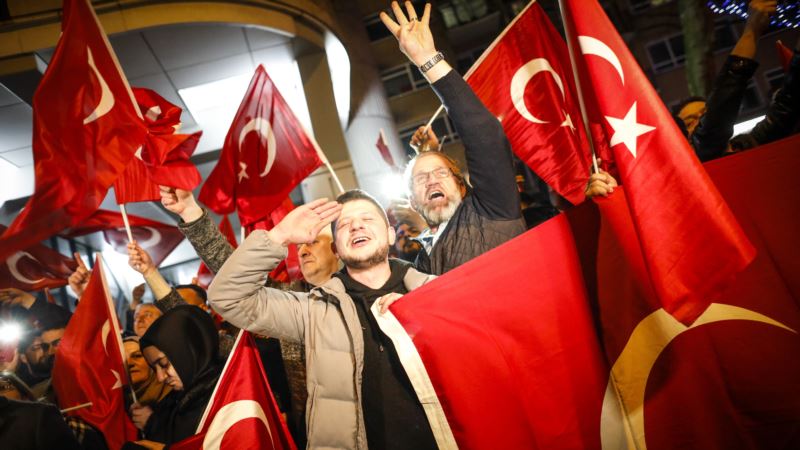 Turske vlasti osudile izjave Holandije i Austrije o izborima u Turskoj 
