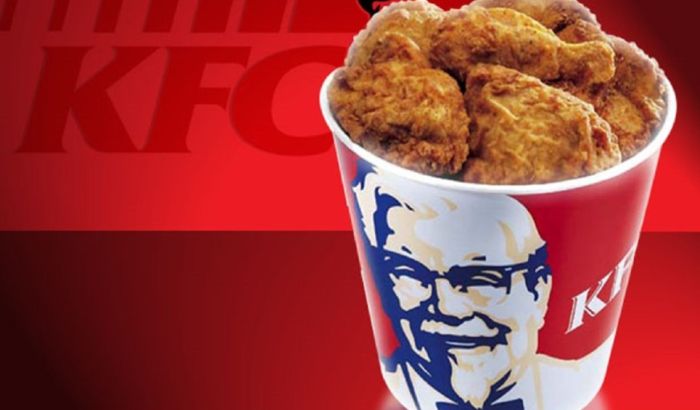 Tužila KFC za 20 miliona dolara jer u porciji ima malo piletine