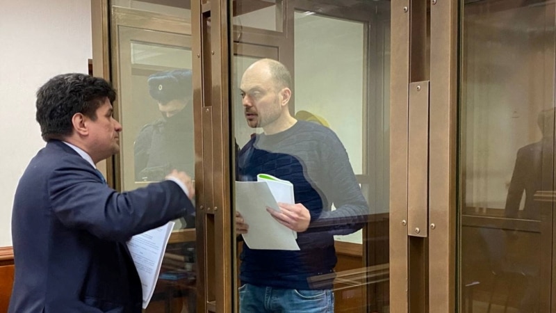 Tužiteljstvo traži 25 godina zatvora za Putinovog kritičara Kara-Murzu
