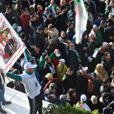 U Alžiru održani PROTESTI protiv predsedničkih izbora (FOTO/VIDEO)